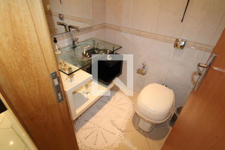 Casa à venda com 419m², 5 quartos e 6 vagasLavabo