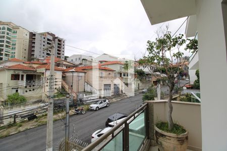 Casa à venda com 419m², 5 quartos e 6 vagasQuarto 3 - Varanda
