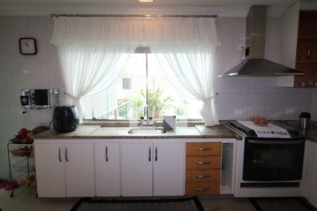 Casa à venda com 419m², 5 quartos e 6 vagasCozinha