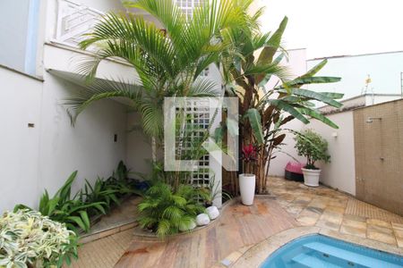 Casa à venda com 419m², 5 quartos e 6 vagasÁrea Comum