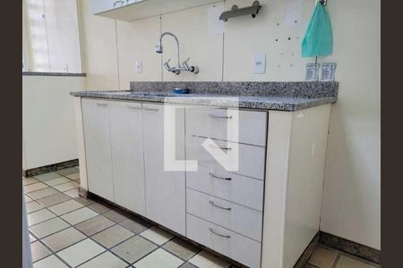 Apartamento à venda com 75m², 2 quartos e 1 vaga