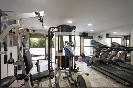 Apartamento à venda com 240m², 4 quartos e 2 vagas