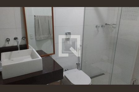 Apartamento à venda com 234m², 4 quartos e 1 vaga