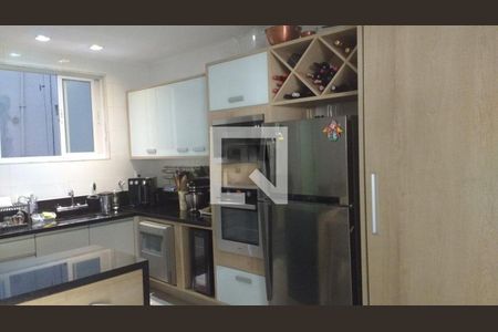 Apartamento à venda com 234m², 4 quartos e 1 vaga
