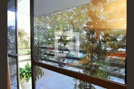 Apartamento à venda com 228m², 4 quartos e 3 vagas