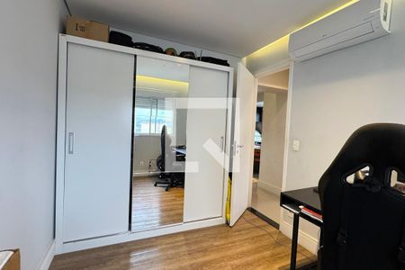 Apartamento à venda com 65m², 2 quartos e 2 vagasQuarto 2