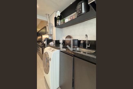 Apartamento à venda com 65m², 2 quartos e 2 vagasÁrea de Serviço