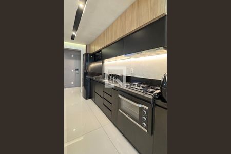 Apartamento à venda com 65m², 2 quartos e 2 vagasCozinha