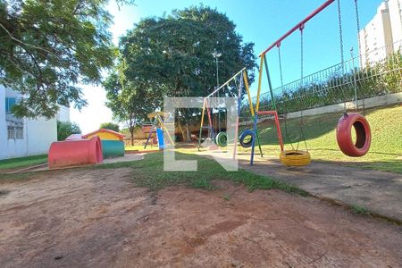 Apartamento à venda com 50m², 2 quartos e 1 vaga Apartamento à venda com 50m², 2 quartos e 1 vagaÁrea comum - Playground