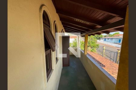 Casa para alugar com 110m², 3 quartos e 1 vaga Casa para alugar com 110m², 3 quartos e 1 vagaVaranda