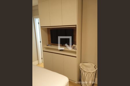 Apartamento à venda com 122m², 3 quartos e 2 vagas Apartamento à venda com 122m², 3 quartos e 2 vagasQuarto