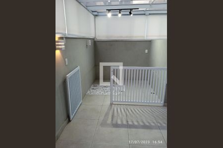 Apartamento à venda com 122m², 3 quartos e 2 vagas Apartamento à venda com 122m², 3 quartos e 2 vagasLavanderia