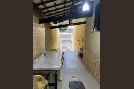 Casa à venda com 280m², 3 quartos e 3 vagas
