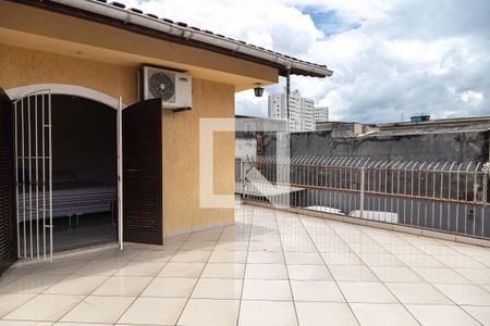 Casa para alugar com 298m², 3 quartos e 3 vagas Casa para alugar com 298m², 3 quartos e 3 vagasQuarto 1