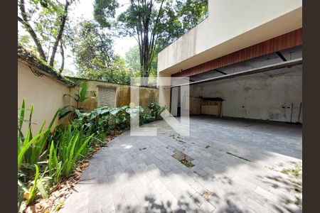 Casa à venda com 570m², 4 quartos e 5 vagasGaragem