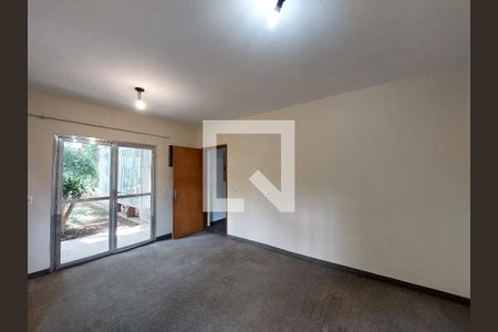 Casa à venda com 570m², 4 quartos e 5 vagasEscritório