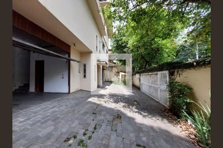 Casa à venda com 570m², 4 quartos e 5 vagasGaragem