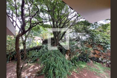 Casa à venda com 570m², 4 quartos e 5 vagasVista do Quarto 1