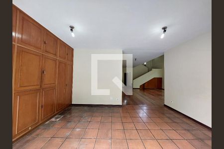 Casa à venda com 570m², 4 quartos e 5 vagasSala de Jantar