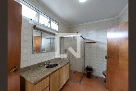 Casa à venda com 570m², 4 quartos e 5 vagasBanheiro3 Quartos 2e3