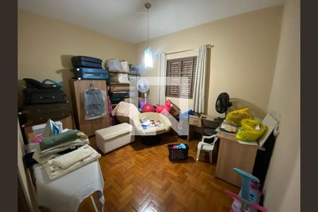 Casa à venda com 310m², 4 quartos e 2 vagasDespensa