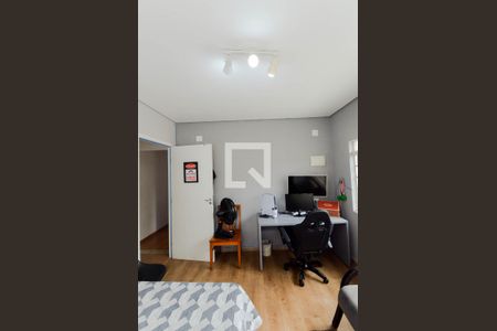 Casa à venda com 250m², 6 quartos e 2 vagasQuarto 4