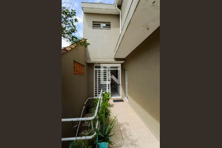 Casa à venda com 250m², 6 quartos e 2 vagasEntrada Social
