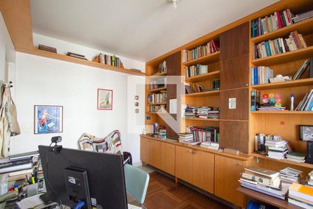 Apartamento à venda com 167m², 3 quartos e 3 vagas