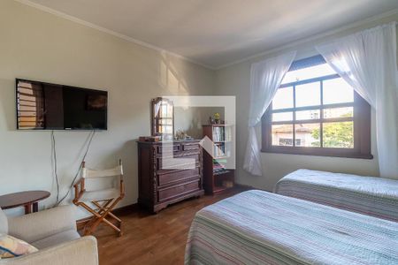 Casa à venda com 170m², 4 quartos e 4 vagas