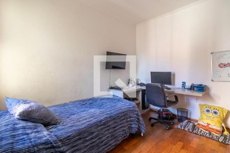 Casa à venda com 170m², 4 quartos e 4 vagas