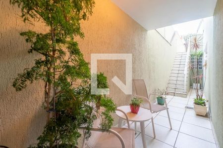 Casa à venda com 170m², 4 quartos e 4 vagas