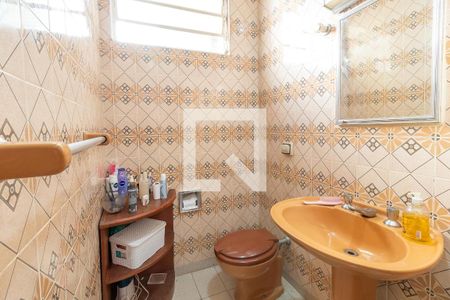 Casa à venda com 170m², 4 quartos e 4 vagas