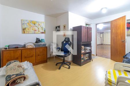 Casa à venda com 170m², 4 quartos e 4 vagas