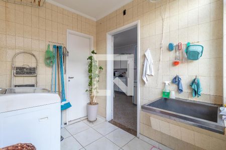 Casa à venda com 170m², 4 quartos e 4 vagas