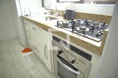 Apartamento à venda com 75m², 2 quartos e 1 vagaCozinha