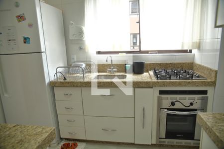 Apartamento à venda com 75m², 2 quartos e 1 vagaCozinha