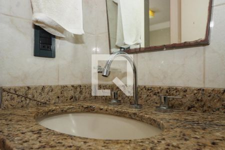 Apartamento à venda com 72m², 3 quartos e 2 vagasBanheiro