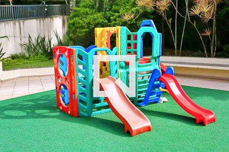 Apartamento à venda com 72m², 3 quartos e 2 vagasÁrea comum - Playground