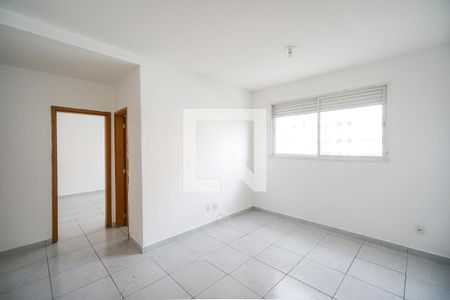 Apartamento para alugar com 41m², 1 quarto e sem vagaSala e cozinha