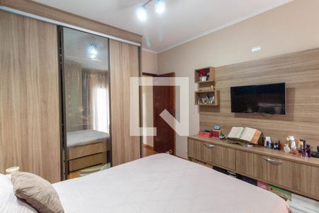 Casa à venda com 162m², 3 quartos e 3 vagas Casa à venda com 162m², 3 quartos e 3 vagasQuarto Suíte