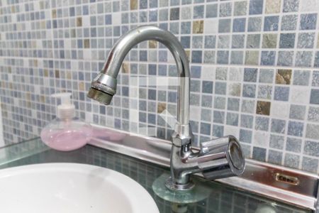 Casa à venda com 162m², 3 quartos e 3 vagas Casa à venda com 162m², 3 quartos e 3 vagasBanheiro - torneira