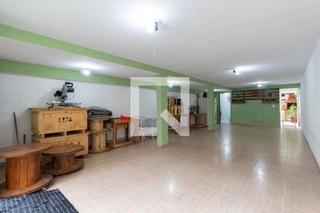 Casa à venda com 162m², 3 quartos e 3 vagas Casa à venda com 162m², 3 quartos e 3 vagasGaragem