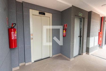 Apartamento à venda com 35m², 1 quarto e sem vaga Apartamento à venda com 35m², 1 quarto e sem vagaElevador
