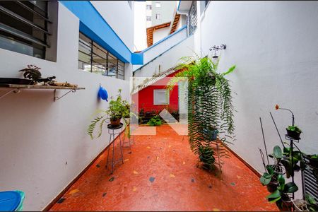 Casa à venda com 272m², 6 quartos e 3 vagasÁrea externa