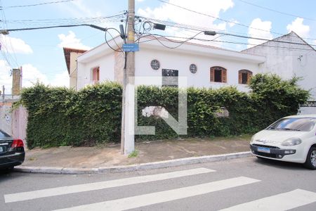 Casa à venda com 138m², 3 quartos e 3 vagasFachada