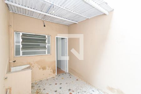 Apartamento para alugar com 110m², 2 quartos e sem vaga Apartamento para alugar com 110m², 2 quartos e sem vagaÁrea de Serviço