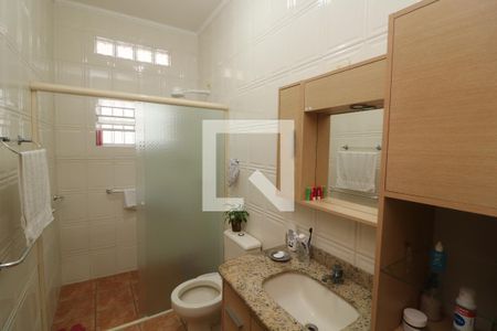 Casa à venda com 170m², 2 quartos e 2 vagasBanheiro