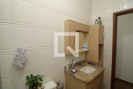 Casa à venda com 170m², 2 quartos e 2 vagasBanheiro