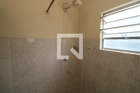 Casa à venda com 170m², 2 quartos e 2 vagasBanheiro de Serviço