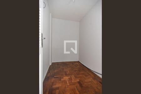 Apartamento à venda com 110m², 3 quartos e 1 vaga Apartamento à venda com 110m², 3 quartos e 1 vagaÁrea de Serviço